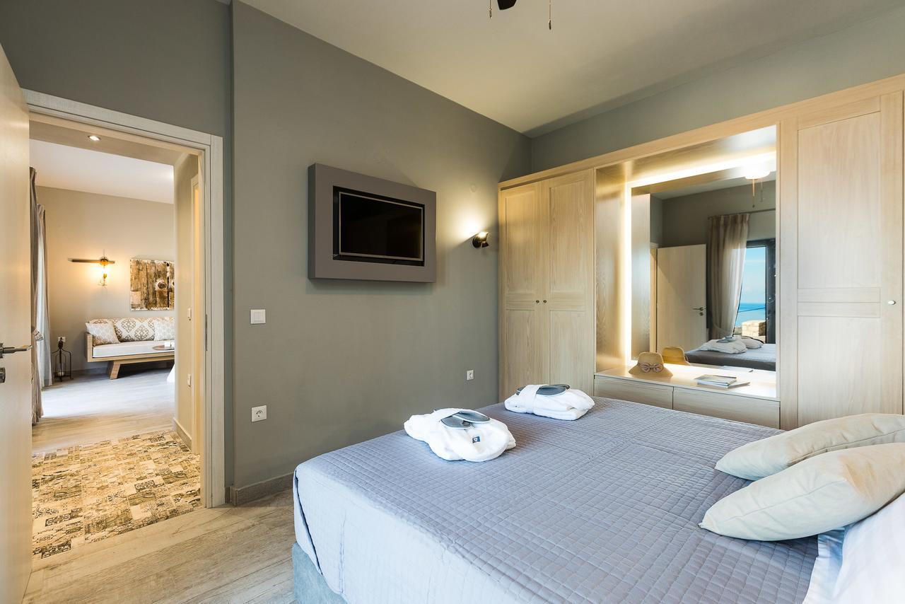 Thea Villa Kournas